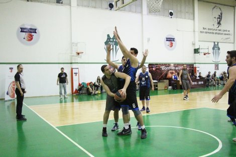 Aegean League Foto Galeri | 25-03-2019 İZMİR BAROSU - TPI COMPOSİTES | Galeri 6