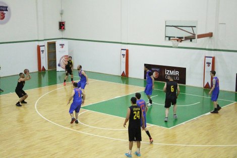 Aegean League Foto Galeri | 11-04-2019 TÜRK TUBORG - MAXİON WHEELS | Galeri 34