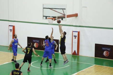 Aegean League Foto Galeri | 11-04-2019 TÜRK TUBORG - MAXİON WHEELS | Galeri 38