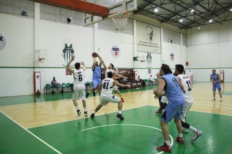 Aegean League Foto Galeri | 17-04-2019 ÖZGÖRKEY OTOMOTİV - BAŞER İNŞAAT | Galeri 9