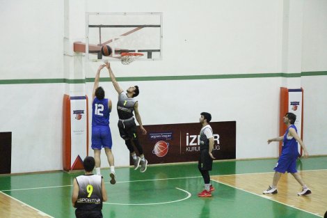 Aegean League Foto Galeri | 18-04-2019 SİTESPOR - SPORTİVA MANİSA | Galeri 23