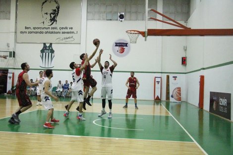 Aegean League Foto Galeri | 25-04-2019 ÖZGÖRKEY GROUP - VESTEL VATOZLAR | Galeri 23