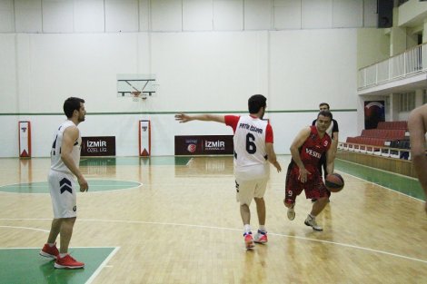 Aegean League Foto Galeri | 25-04-2019 ÖZGÖRKEY GROUP - VESTEL VATOZLAR | Galeri 15