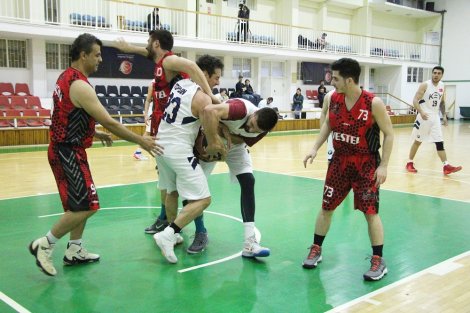 Aegean League Foto Galeri | 25-04-2019 ÖZGÖRKEY GROUP - VESTEL VATOZLAR | Galeri 36