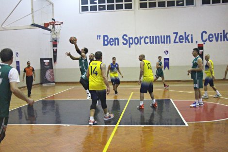 Aegean League Foto Galeri | 24-11-2015 BEYAZYAKA - MEMENOĞLU GIDA | Galeri 32
