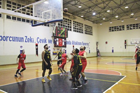 Aegean League Foto Galeri | 23-12-2021 TÜRK TUBORG - EKOL HASTANESİ | Galeri 18