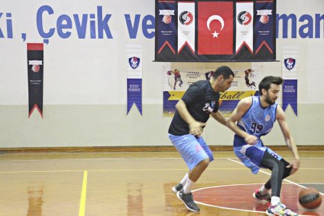 Aegean League Foto Galeri | 25-11-2021 DENTAL ATÖLYE - NİKA SPORTS | Galeri 8