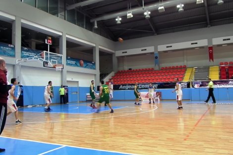 Aegean League Foto Galeri | 14-02-2017 YAPIKREDİ BANKASI - SUBWAY | Galeri 9