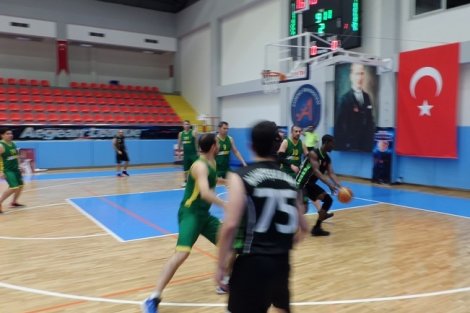Aegean League Foto Galeri | 28-02-2017 SUBWAY - MUHTEŞEM AJANS | Galeri 1