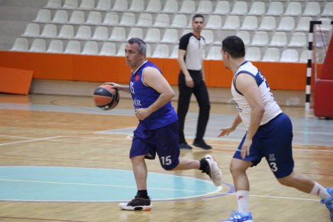 Aegean League Foto Galeri | 13-04-2025 İzmir Barosu-Norm Holding | Galeri 15