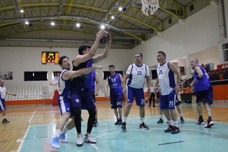 Aegean League Foto Galeri | 04-05-2025 Garanti BBVA-İzmir Barosu | Galeri 13