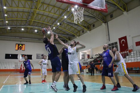 Aegean League Foto Galeri | 11-05-2025 İzmir Barosu-Turkcell - 