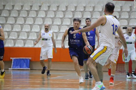 Aegean League Foto Galeri | 11-05-2025 İzmir Barosu-Turkcell - 