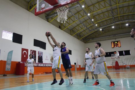 Aegean League Foto Galeri | 11-05-2025 İzmir Barosu-Turkcell - 