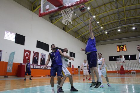 Aegean League Foto Galeri | 11-05-2025 İzmir Barosu-Turkcell - 