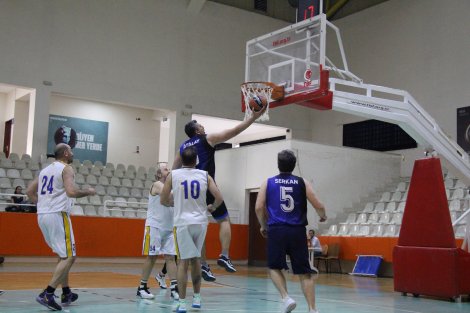 Aegean League Foto Galeri | 11-05-2025 İzmir Barosu-Turkcell - 