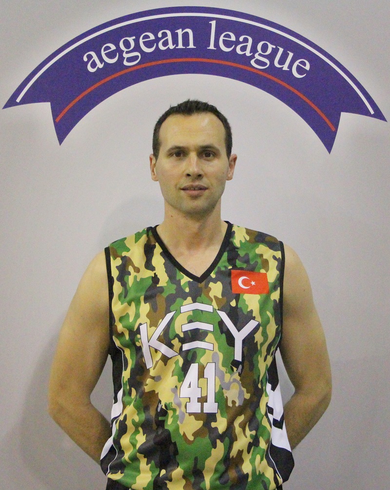 NURİ ÜZE